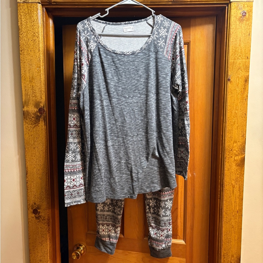 Maurices Heather Gray Sleepwear